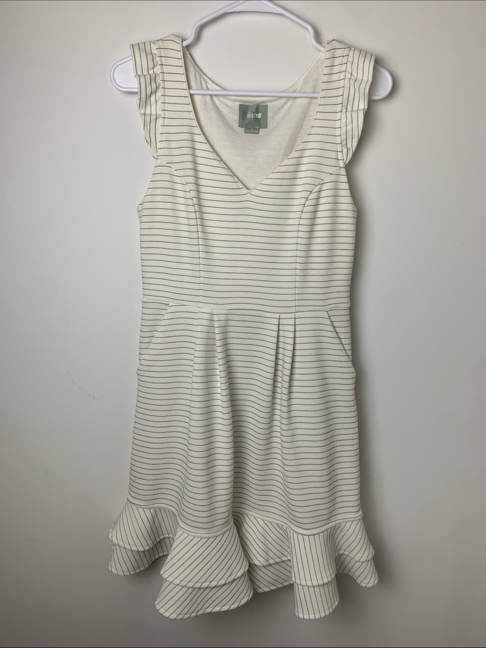 Anthropologie Maeve Sunland Stripped Summer Sleeveless MIDI Sz 8 Pockets V Neck